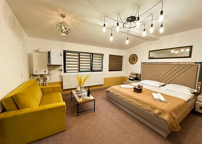 Octapus Апартаменты Крайова